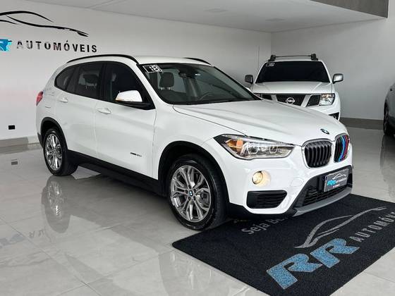 BMW X1 2.0 16V TURBO ACTIVEFLEX SDRIVE20I X-LINE 4P AUTOMÁTICO